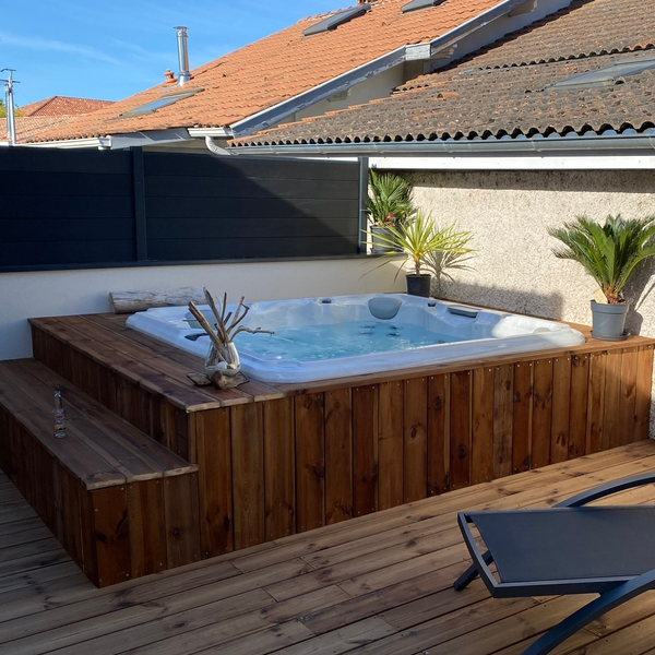 When Is the Best Time to Buy a Hot Tub? Expert Tips Revealed