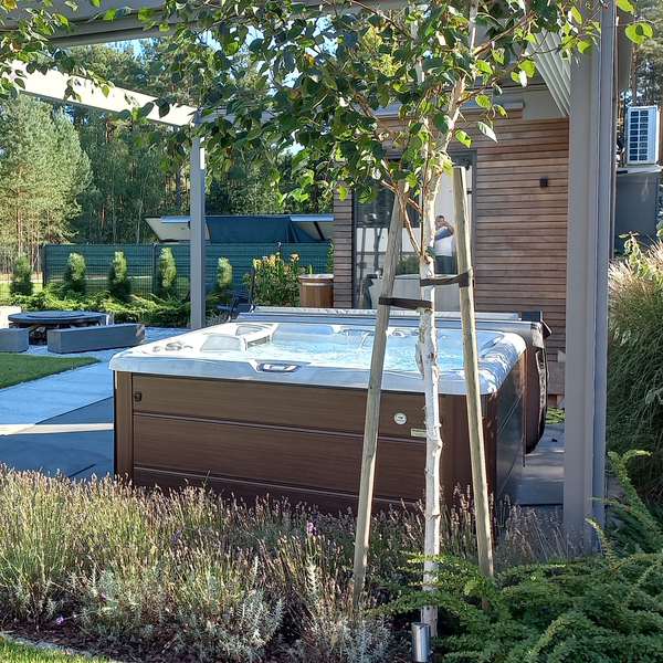 The True Cost of an Expensive Hot Tub: What You Need to Know